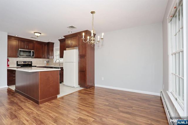 117 S Maple Avenue B, Park Ridge, NJ 07656