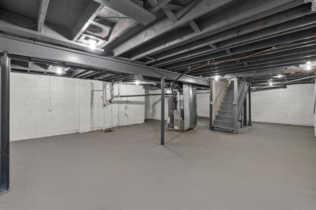 7337 College Avenue, Kansas City, MO 64132