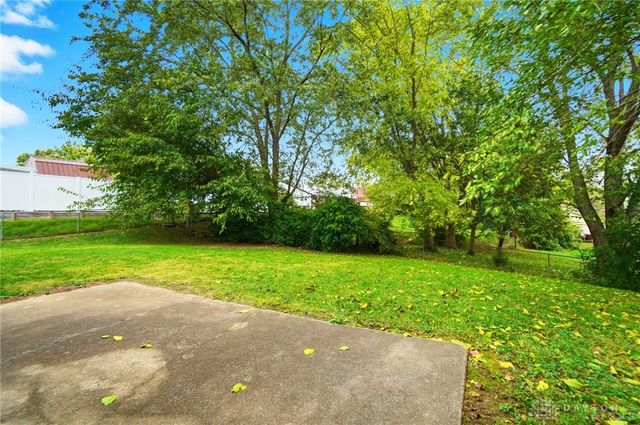 718 Millard Drive, Franklin, OH 45005