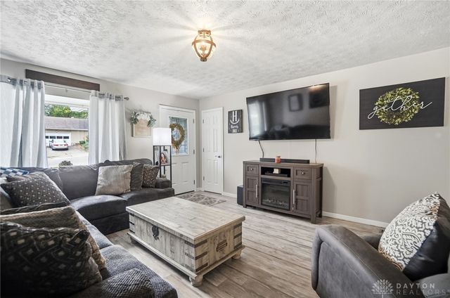 718 Millard Drive, Franklin, OH 45005