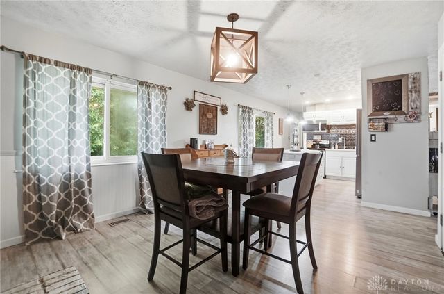 718 Millard Drive, Franklin, OH 45005