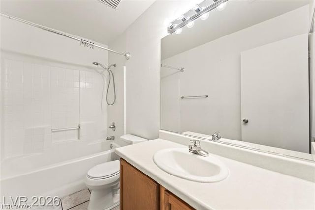 8708 Majestic Pine Avenue, Las Vegas, NV 89143