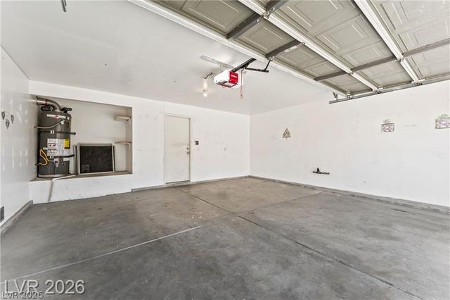 8708 Majestic Pine Avenue, Las Vegas, NV 89143
