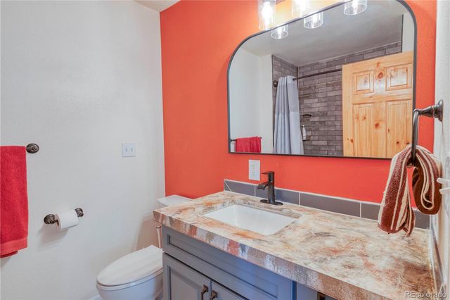 2796 Black Fawn Lane, Westcliffe, CO 81252