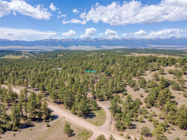 2796 Black Fawn Lane, Westcliffe, CO 81252