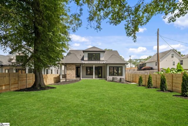 7 Beck Avenue, Greenville, SC 29605