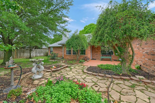 133 Chrissa Drive, Pottsboro, TX 75076