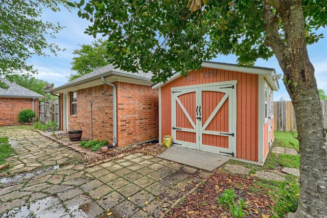 133 Chrissa Drive, Pottsboro, TX 75076