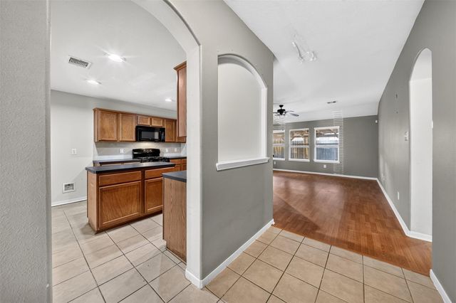 22414 Rumbling Creek Lane, Tomball, TX 77375