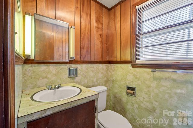 766 Hephzibah Church Road, Crouse, NC 28033