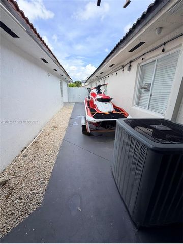 7898 W 34th Court, Hialeah, FL 33018
