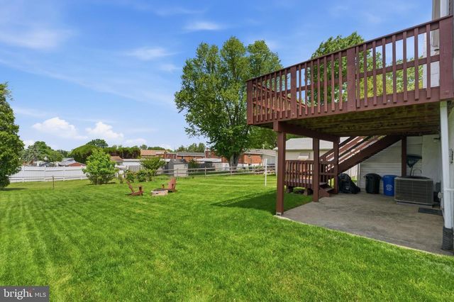 1430 COLWELL LN, Conshohocken, PA 19428