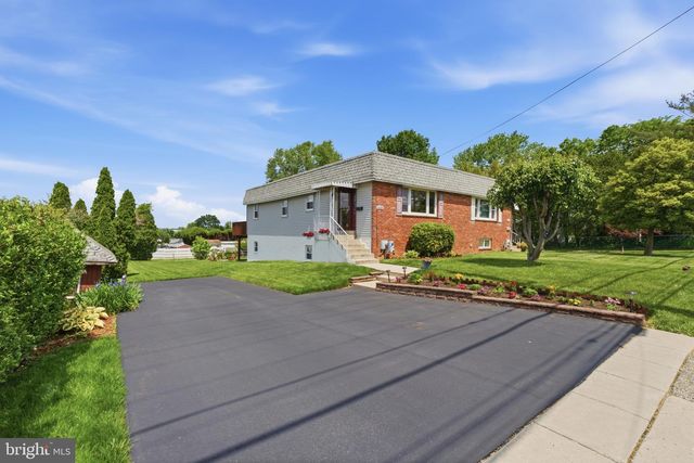 1430 COLWELL LN, Conshohocken, PA 19428