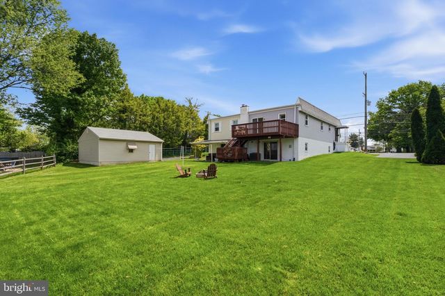 1430 COLWELL LN, Conshohocken, PA 19428