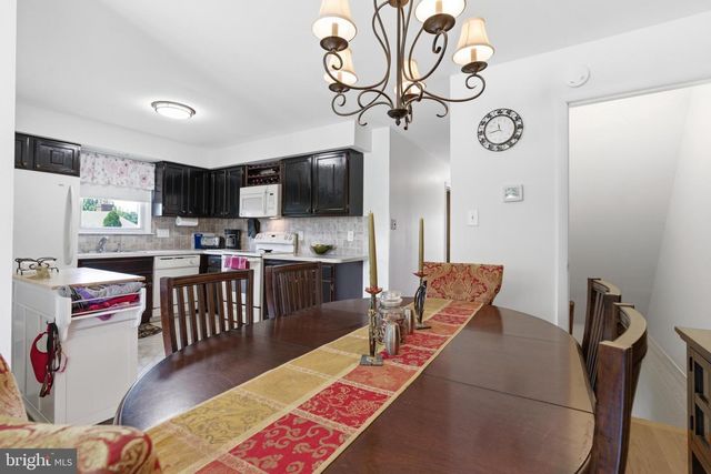 1430 COLWELL LN, Conshohocken, PA 19428