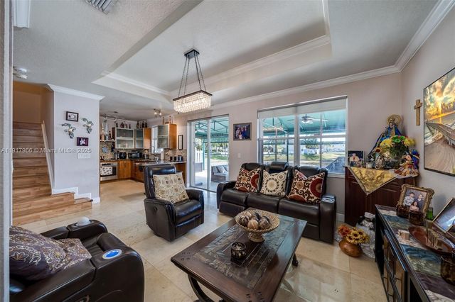 15242 SW 8th Way, Miami, FL 33194