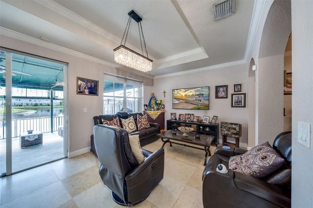 15242 SW 8th Way, Miami, FL 33194