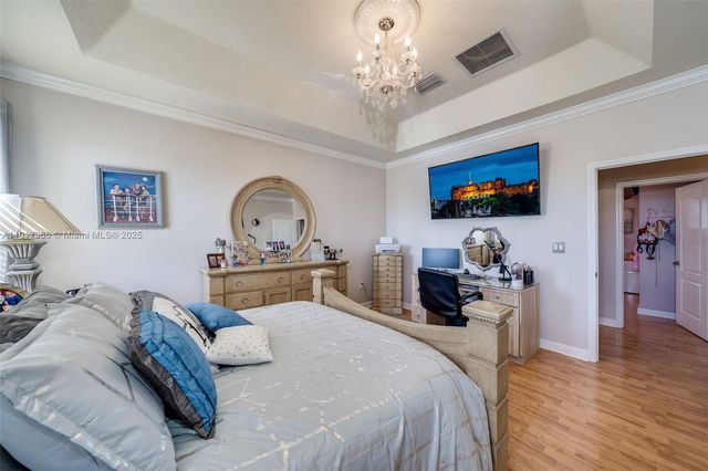 15242 SW 8th Way, Miami, FL 33194