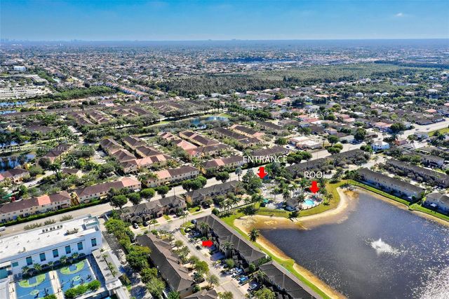 15242 SW 8th Way, Miami, FL 33194