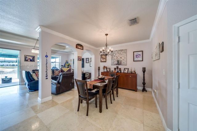 15242 SW 8th Way, Miami, FL 33194