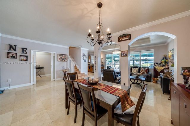 15242 SW 8th Way, Miami, FL 33194