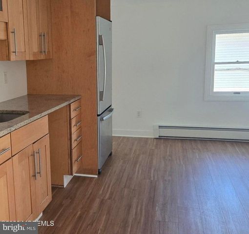 377 N MAIN ST, Barnegat, NJ 08005