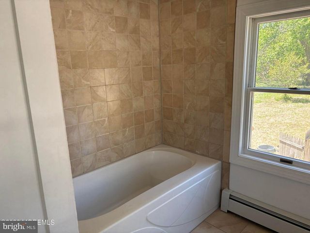 377 N MAIN ST, Barnegat, NJ 08005
