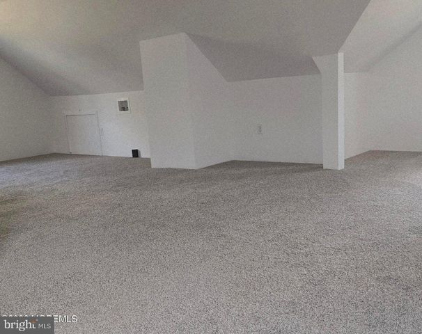 377 N MAIN ST, Barnegat, NJ 08005
