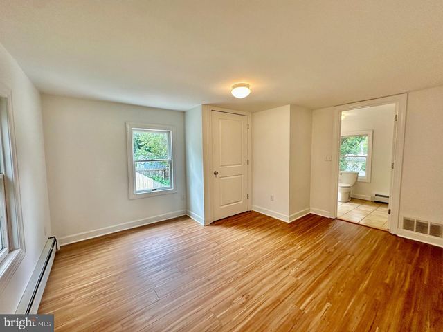 377 N MAIN ST, Barnegat, NJ 08005