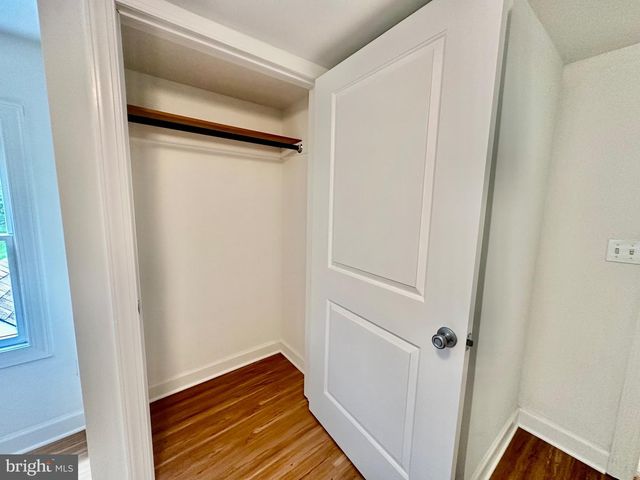 377 N MAIN ST, Barnegat, NJ 08005