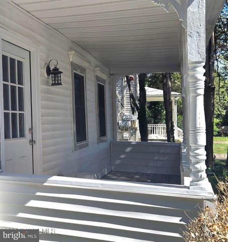 377 N MAIN ST, Barnegat, NJ 08005