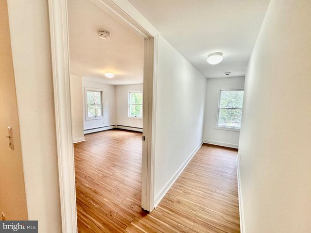 377 N MAIN ST, Barnegat, NJ 08005