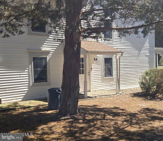 377 N MAIN ST, Barnegat, NJ 08005