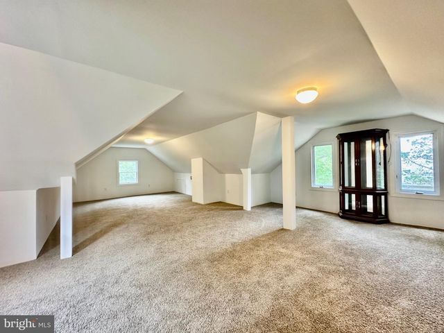 377 N MAIN ST, Barnegat, NJ 08005