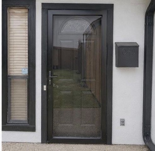 5045 Thunder Road, Dallas, TX 75244