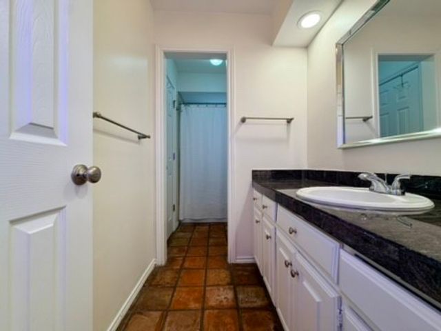 5045 Thunder Road, Dallas, TX 75244