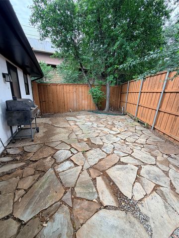 5045 Thunder Road, Dallas, TX 75244