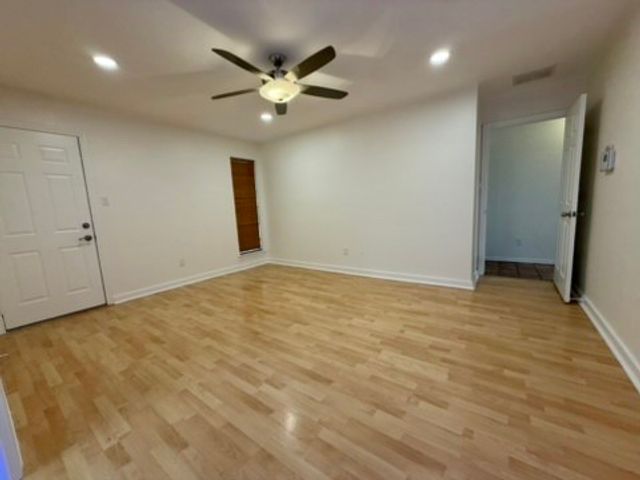 5045 Thunder Road, Dallas, TX 75244