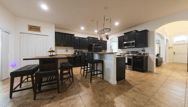 1903 HAILSHAM COURT, Orlando, FL 32824