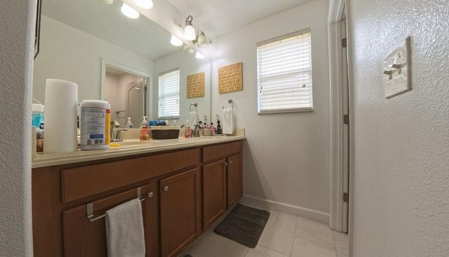 1903 HAILSHAM COURT, Orlando, FL 32824