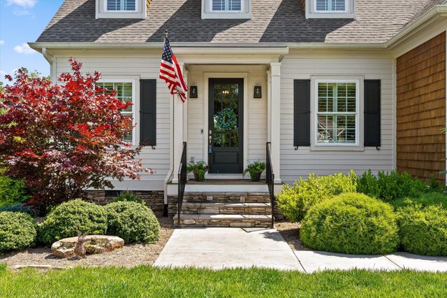 1908 Wagon Lane, Signal Mountain, TN 37377