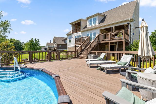 1908 Wagon Lane, Signal Mountain, TN 37377