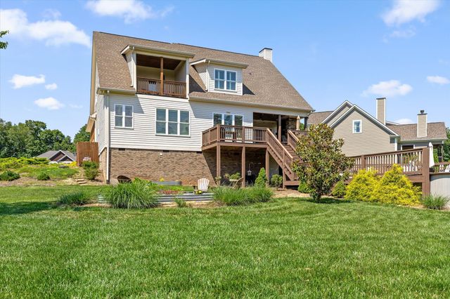 1908 Wagon Lane, Signal Mountain, TN 37377