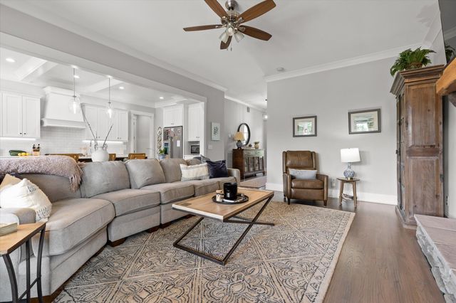 1908 Wagon Lane, Signal Mountain, TN 37377