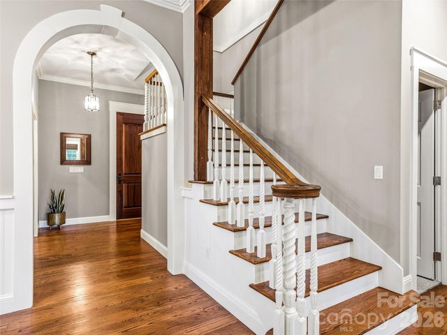 1 Cedar Chine Drive, Asheville, NC 28803