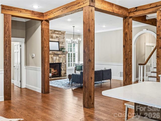 1 Cedar Chine Drive, Asheville, NC 28803