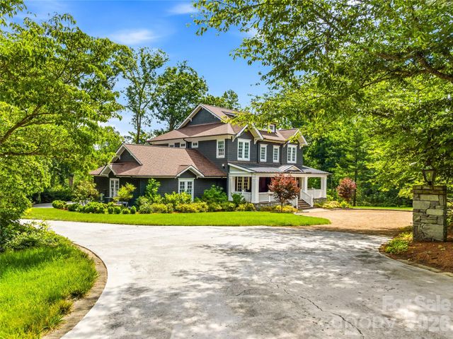1 Cedar Chine Drive, Asheville, NC 28803