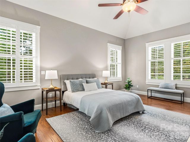 1 Cedar Chine Drive, Asheville, NC 28803