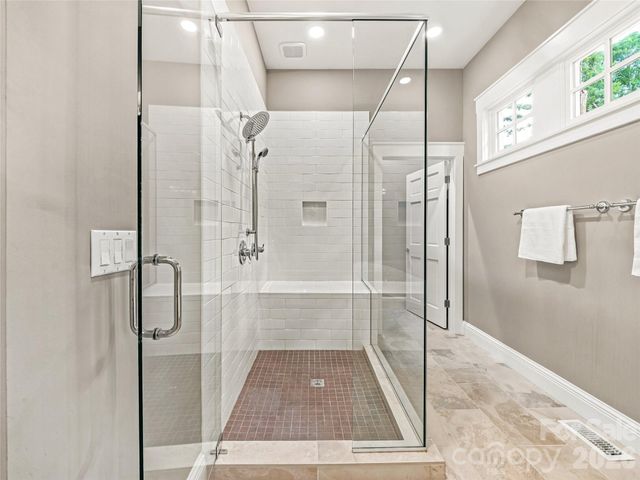 1 Cedar Chine Drive, Asheville, NC 28803