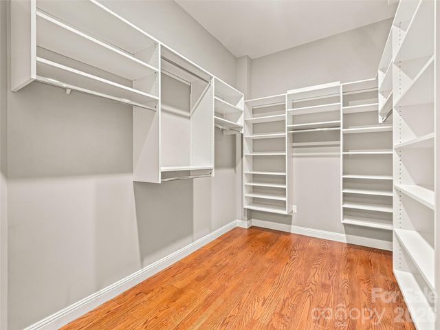 1 Cedar Chine Drive, Asheville, NC 28803